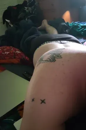 OnlyFans account  holyarson avatar 1