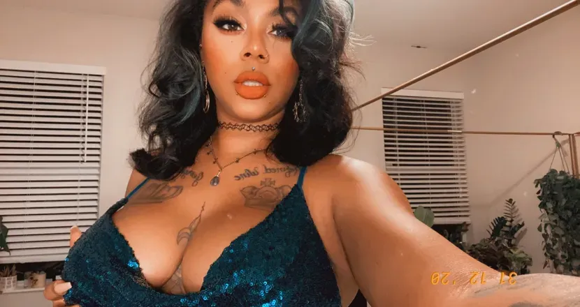 OnlyFans cuenta lovekalii avatar 1