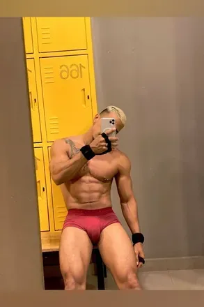OnlyFans cuenta luisshernand5 header 2