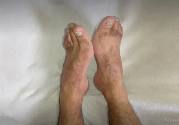 OnlyFans cuenta feetfloor01 header 2