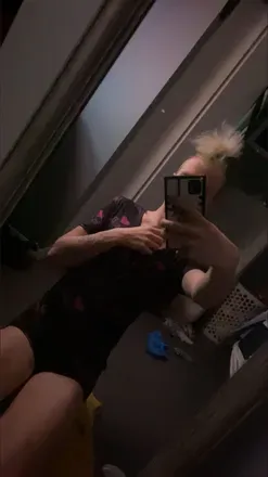 OnlyFans cuenta blushiingsluut avatar 1