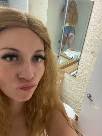OnlyFans cuenta gypsygrl421 avatar 1