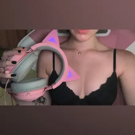 OnlyFans cuenta gglily22 header 2
