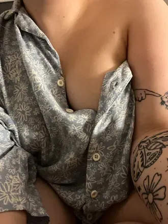 OnlyFans cuenta curvy4ftnothing avatar 1