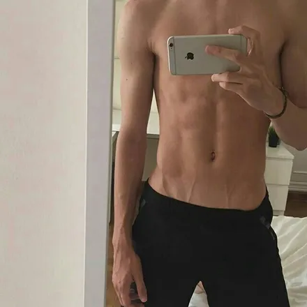 OnlyFans cuenta diferpas header 2