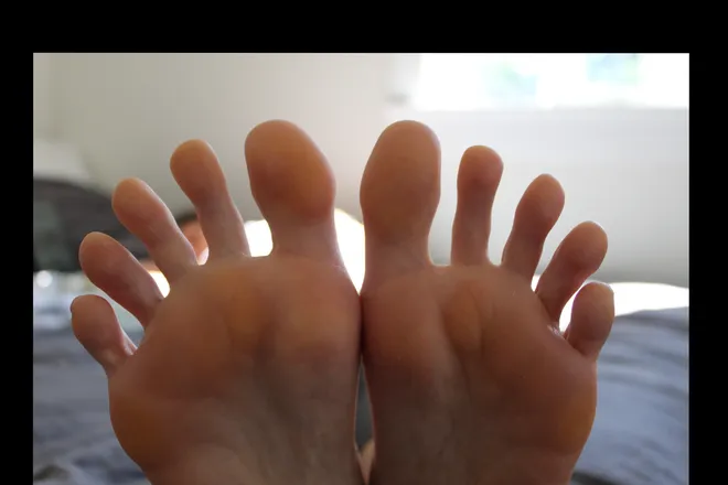 OnlyFans cuenta lilmisslongtoes7410 header 2