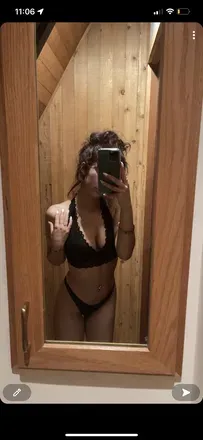OnlyFans account  moze10 avatar 1