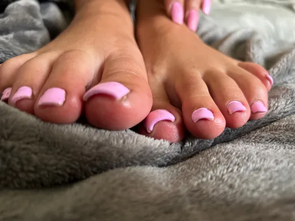 OnlyFans cuenta honeeyg header 2