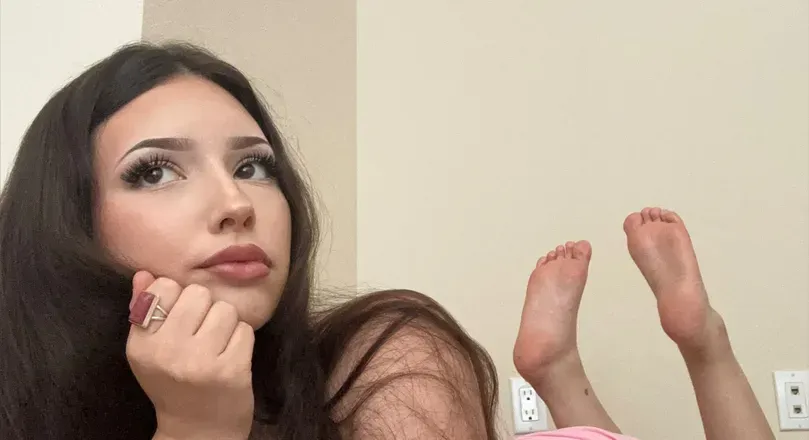 OnlyFans cuenta goddessmercury4 header 2