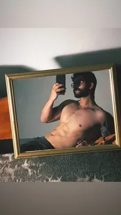 OnlyFans cuenta jeffvivas96 header 2