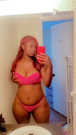 OnlyFans cuenta hotgurlnaee avatar 1