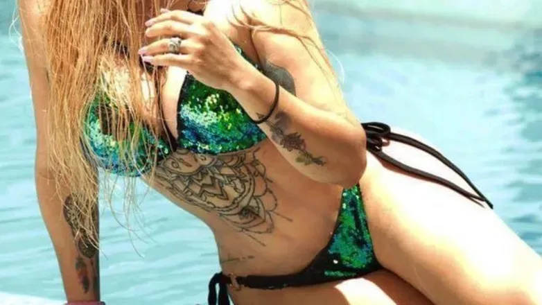 OnlyFans cuenta claudia.oficial header 2