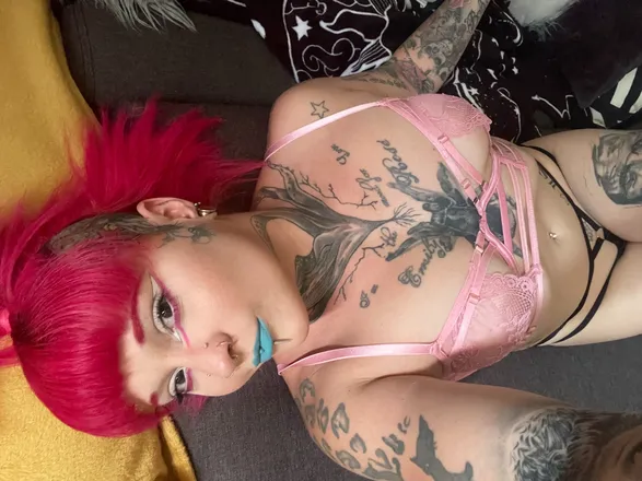 OnlyFans cuenta emilystrangest header 2