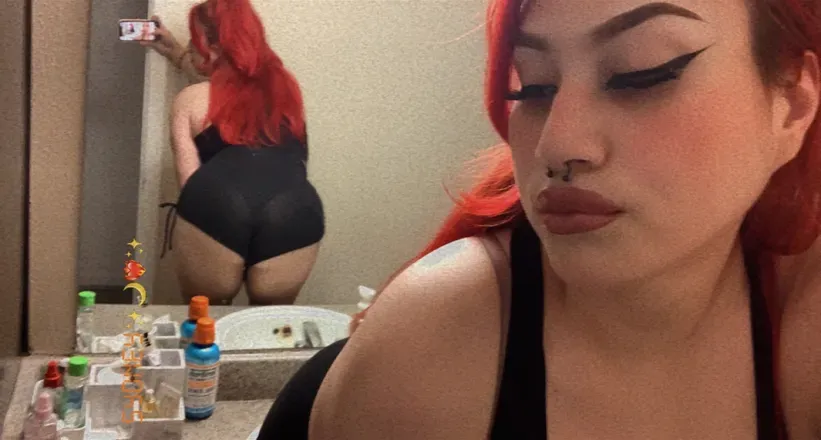 OnlyFans cuenta sydneyred header 2
