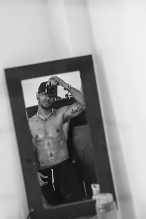 OnlyFans cuenta lutorresof header 2