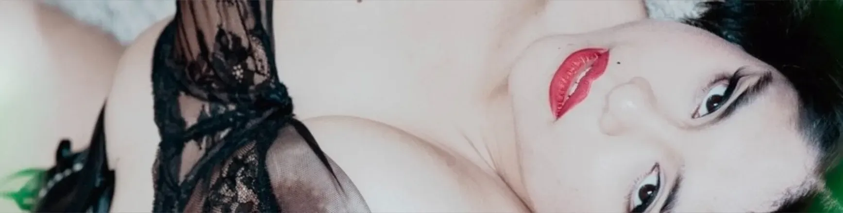 OnlyFans cuenta violawest header 2