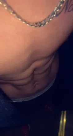 OnlyFans cuenta available247 header 2