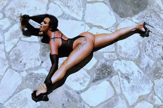OnlyFans cuenta ladyamandarendall header 2