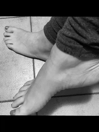 OnlyFans cuenta ladypinup header 2