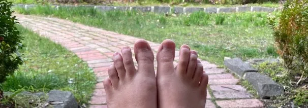 OnlyFans cuenta ticklemepinkietoe header 2