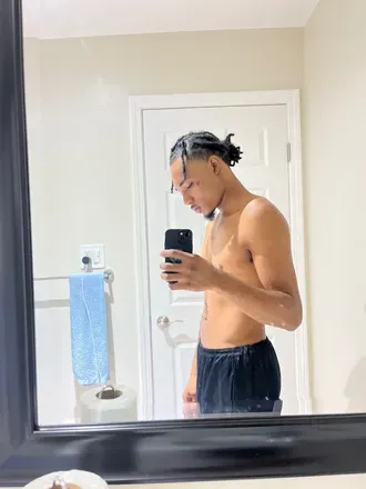 OnlyFans cuenta baekapri avatar 1