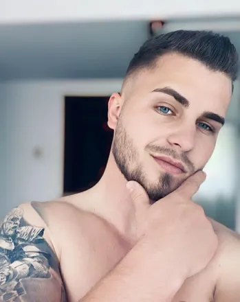 OnlyFans cuenta djinnbaby header 2