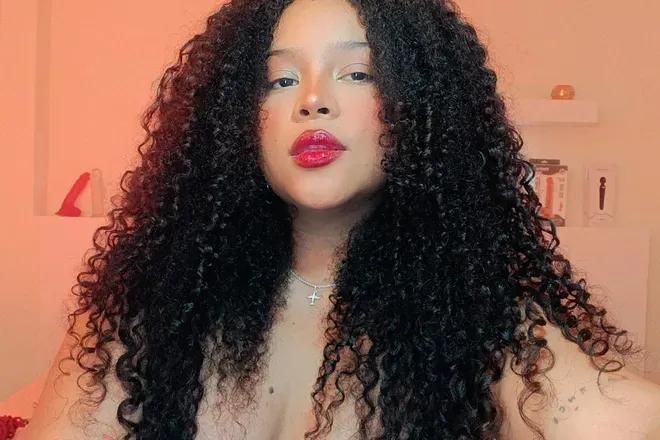OnlyFans account  eebony avatar 1