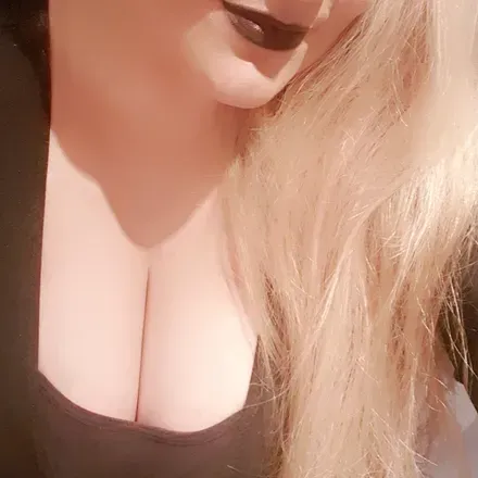 OnlyFans cuenta curvylizzygal avatar 1