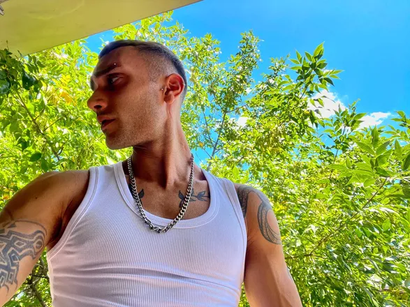 OnlyFans cuenta domsimon header 2