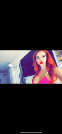 OnlyFans cuenta triciachika header 2
