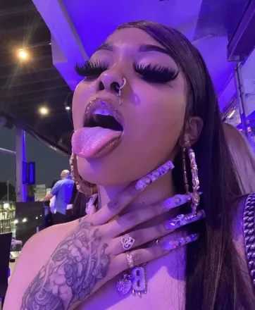 OnlyFans cuenta iamlamamacitaa previous_avatars_1 3