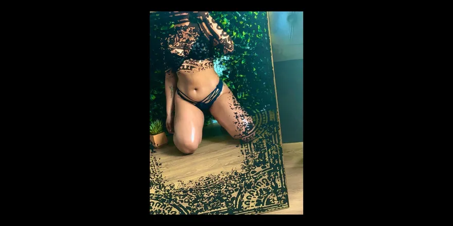 OnlyFans cuenta coyotegoddess header 2