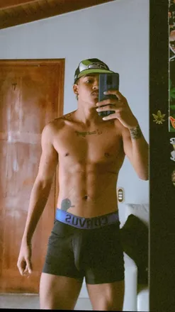 OnlyFans cuenta simomg10 header 2