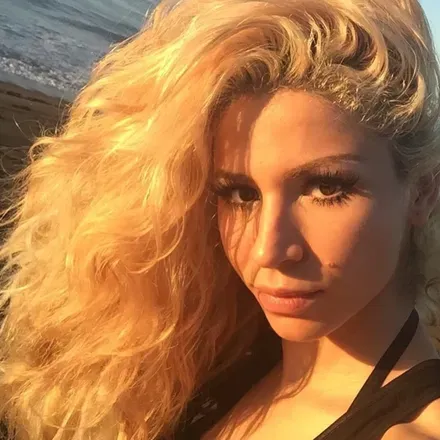 OnlyFans cuenta emilialanuza avatar 1