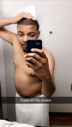 OnlyFans cuenta lightskinthickkd header 2