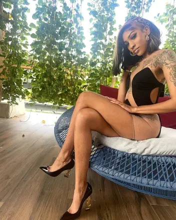 OnlyFans cuenta forthelustoftrina avatar 1