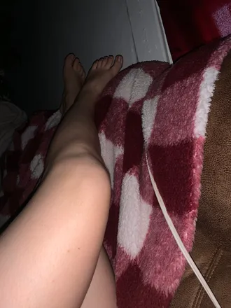 OnlyFans cuenta redheadededible header 2