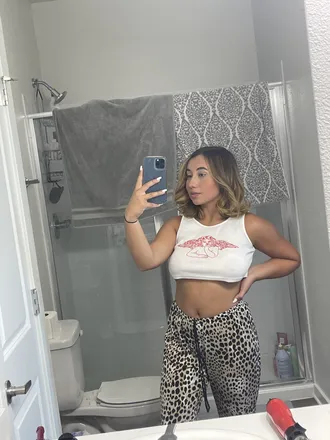 OnlyFans cuenta shiamaldonado header 2