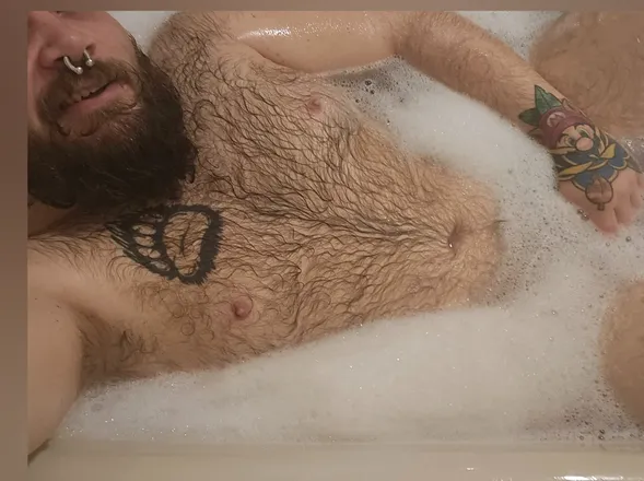 OnlyFans cuenta kiwicub31 header 2