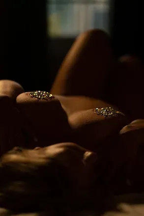 OnlyFans cuenta bella_bain header 2