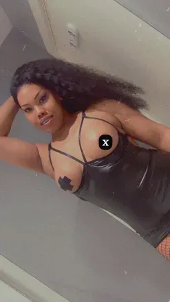 OnlyFans cuenta tskylie007 header 2