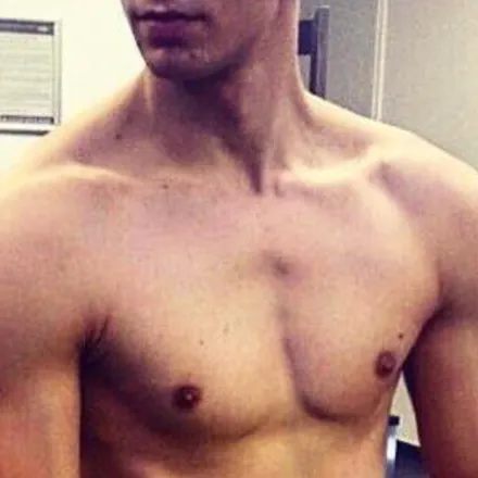 OnlyFans cuenta liketoshow33 header 2
