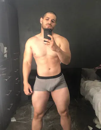 OnlyFans account  nelvishernandezoficial header 2