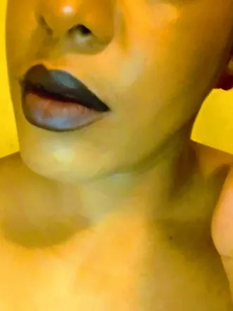 OnlyFans cuenta blackflora79 header 2