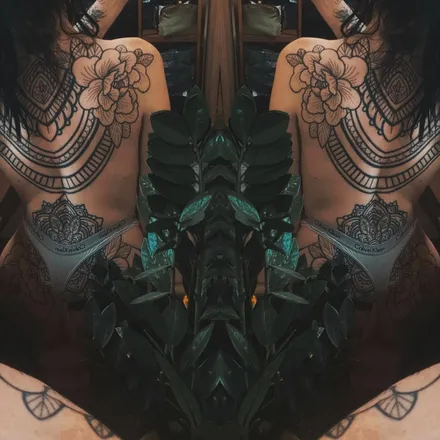 OnlyFans cuenta cheenie header 2