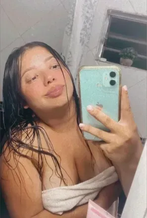 OnlyFans cuenta tiinnaaababy avatar 1