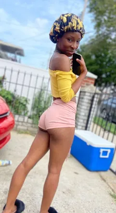 OnlyFans cuenta prinnnee_love header 2