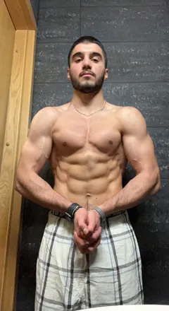 OnlyFans cuenta papaayo80 header 2