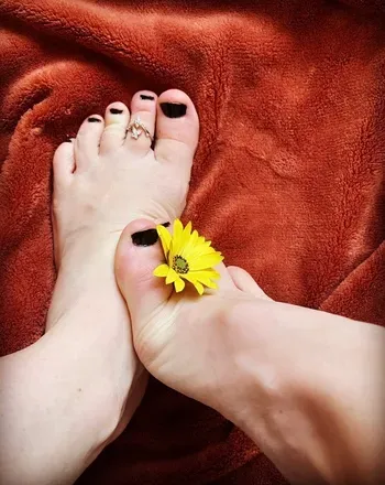 OnlyFans cuenta feet.for.free avatar 1