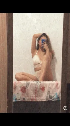 OnlyFans account  aghatab header 2